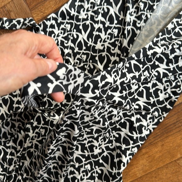 Diane Von Furstenberg wrap dress - Picture 7 of 9